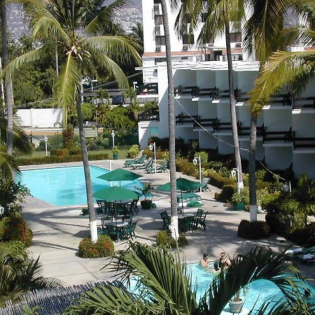 Hotel La Jolla Акапулько Экстерьер фото