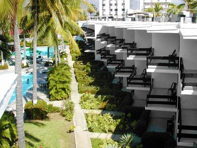 Hotel La Jolla Акапулько Экстерьер фото
